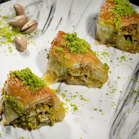 Şöbiyet – Kilimli Baklava