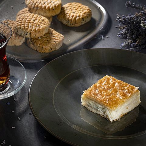 Su Böreği – Kilimli Baklava